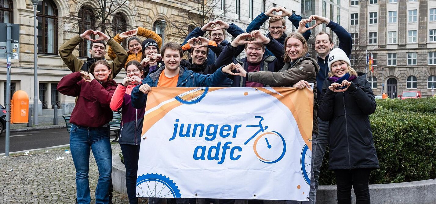 Bei der Bundesjugendversammlung wird der Vorstand des Jungen ADFC gewählt.